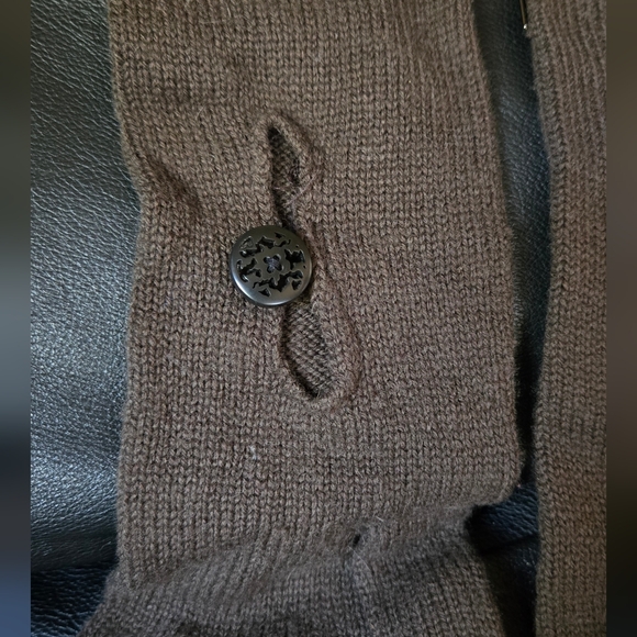 Burton Brown scrunch Knit Gloves NWOT - Picture 3 of 4
